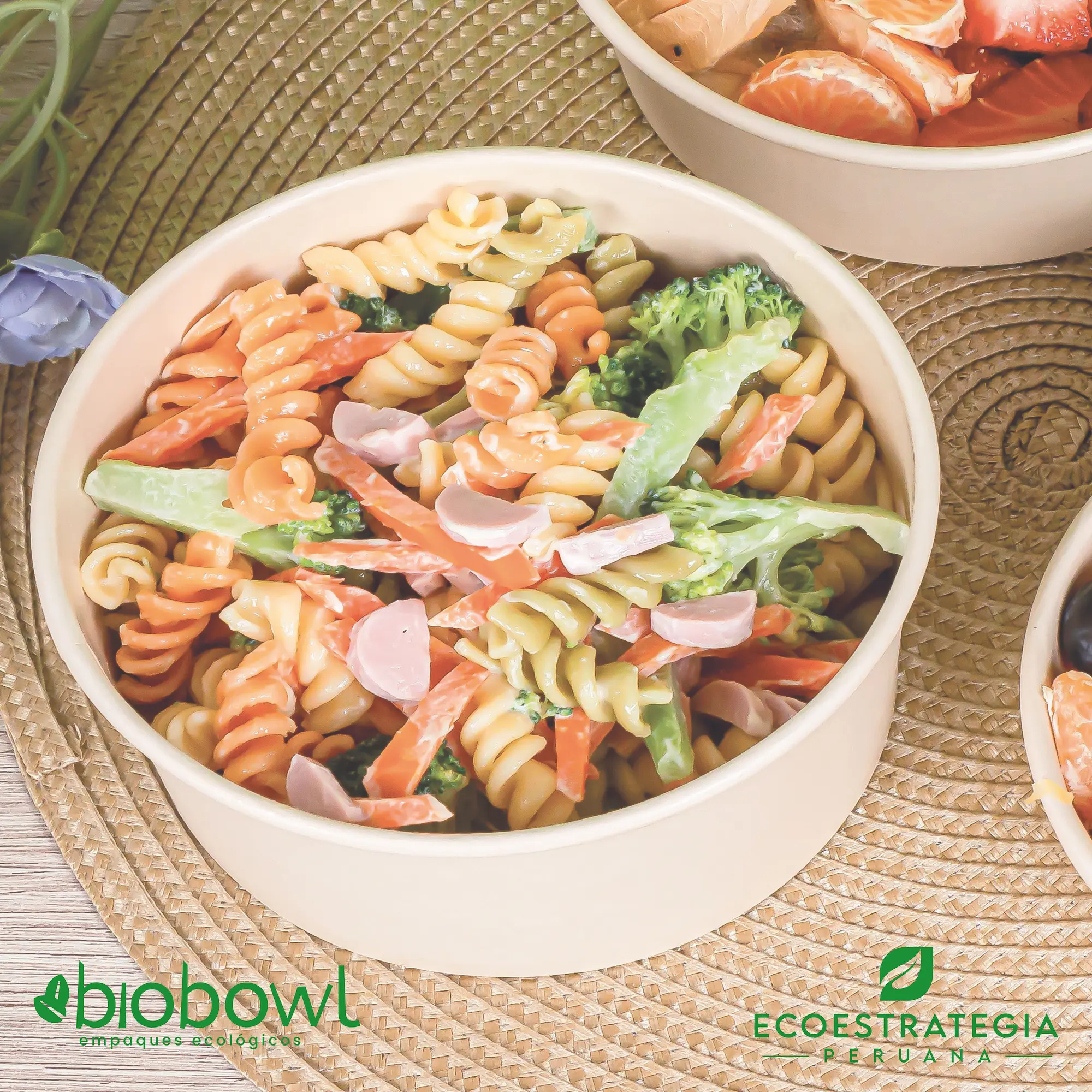 Bowl compostable y estético de 1300ml, hecho con bambú para mantener frescura y facilitar el traslado.
