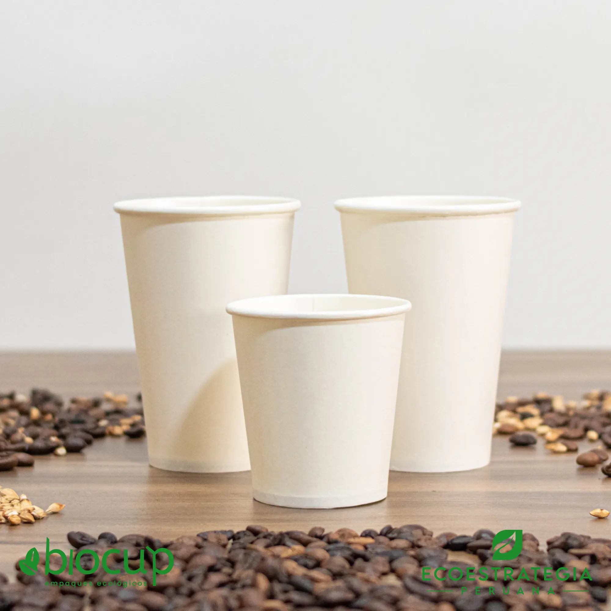 Tapa negra para vasos de café, diseñada para evitar derrames en delivery